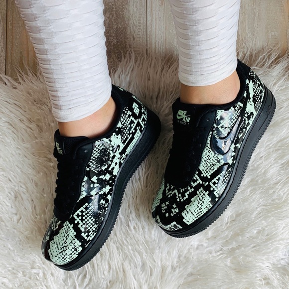 NWT Nike Air Force 1 Foamposite Cup - Picture 2 of 8